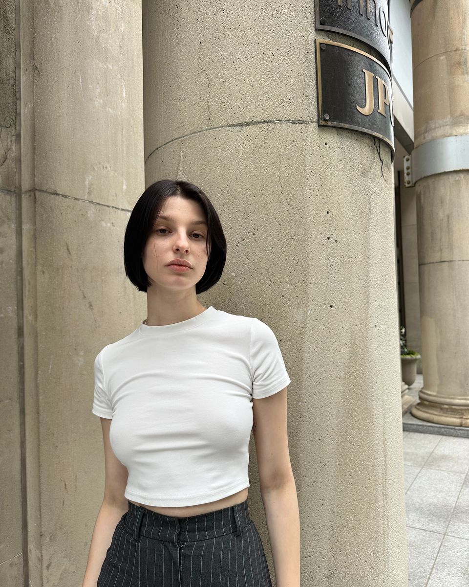 Coupe femme à Montréal : carré court brun